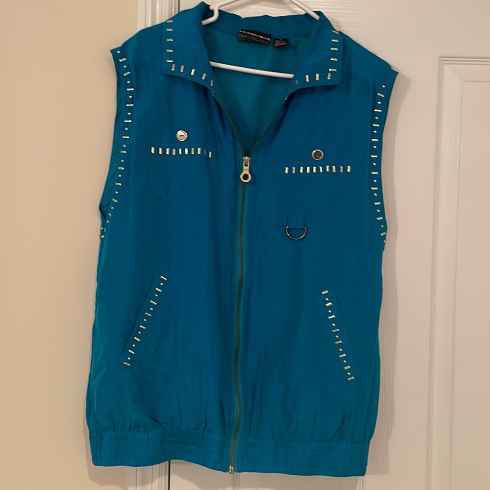 Mureli silk vest